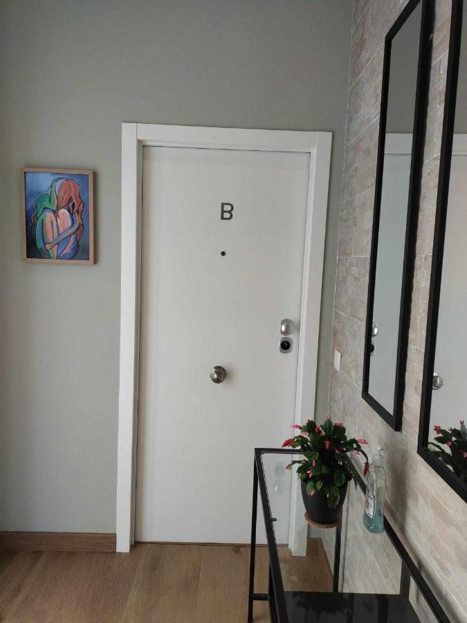 Apartamento Retiro Madrid Esterno foto