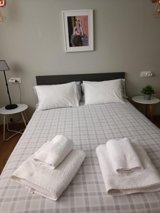 Apartamento Retiro Madrid Esterno foto